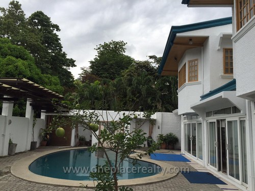 Well Maintained House and Lot for Sale in Valle Verde 3
