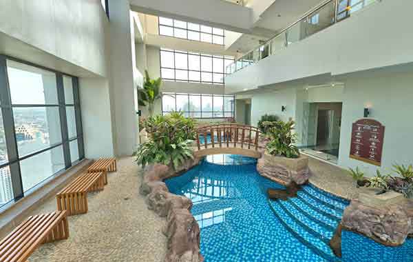 1 Bedroom Condo Unit for sale at BSA Twin Tower